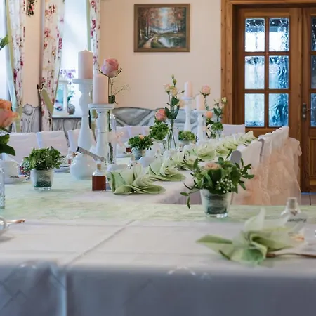 Waldhotel Dietrichsmuehle Otel 2*