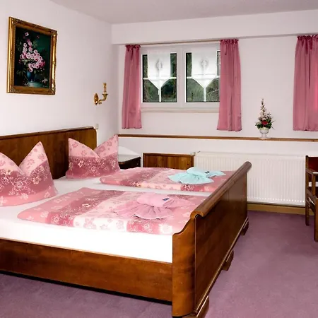 Otel Waldhotel Dietrichsmuehle 2*