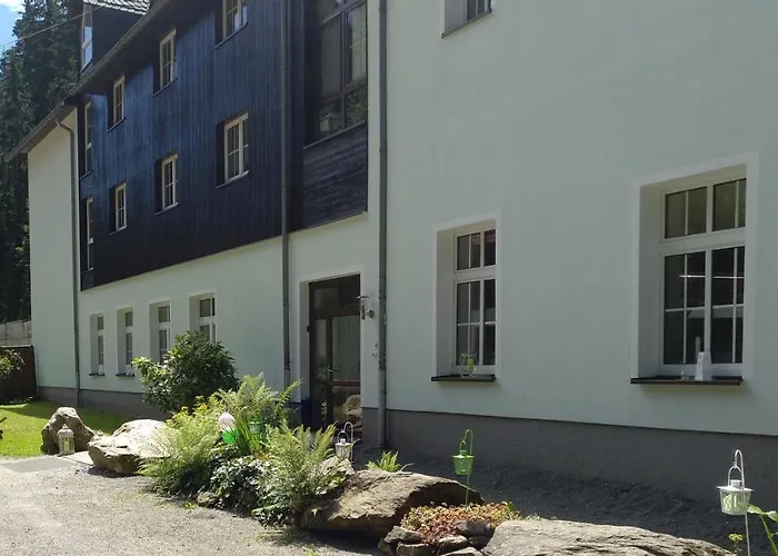 Waldhotel Dietrichsmuhle فندق 2*